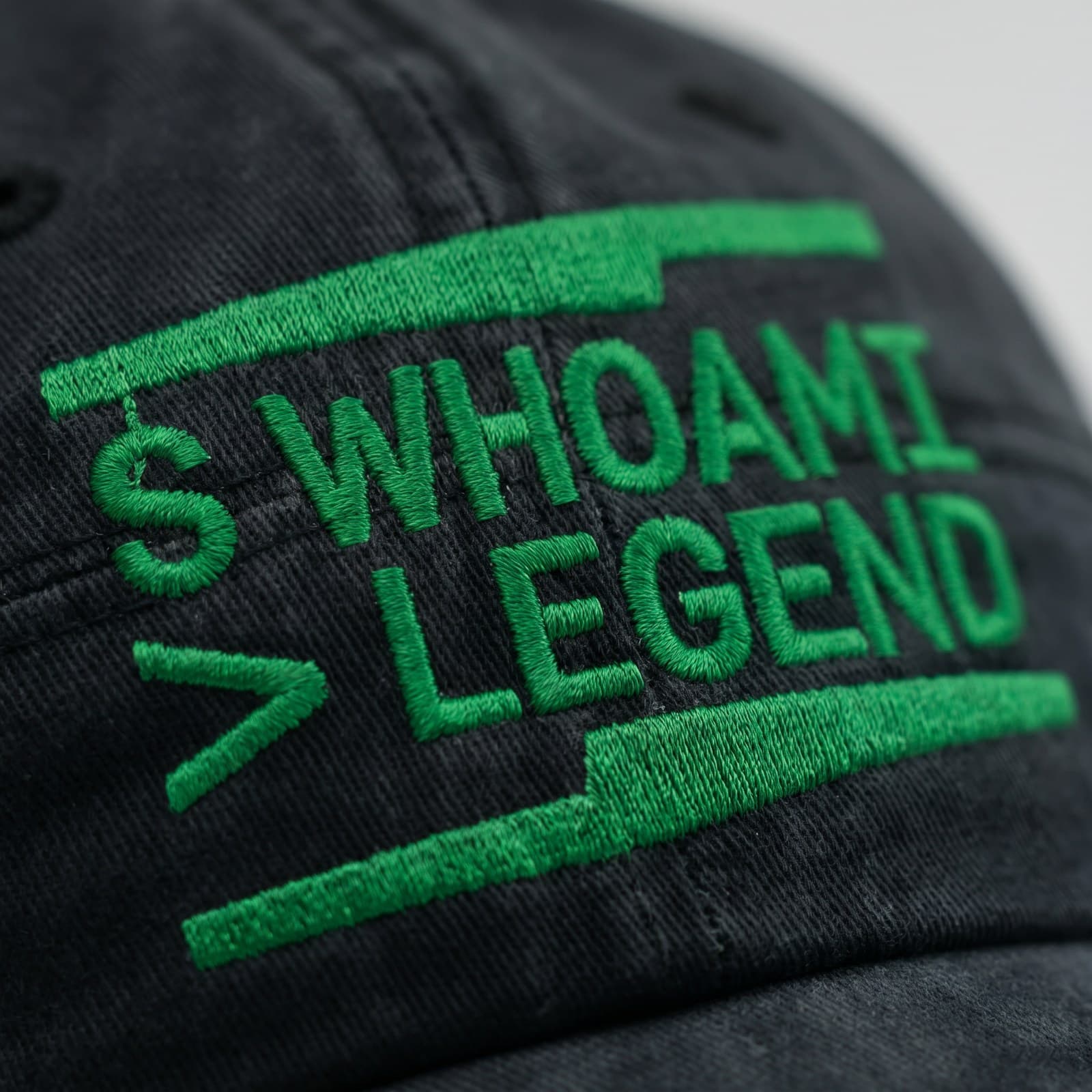 WHOAMI / LEGEND detail